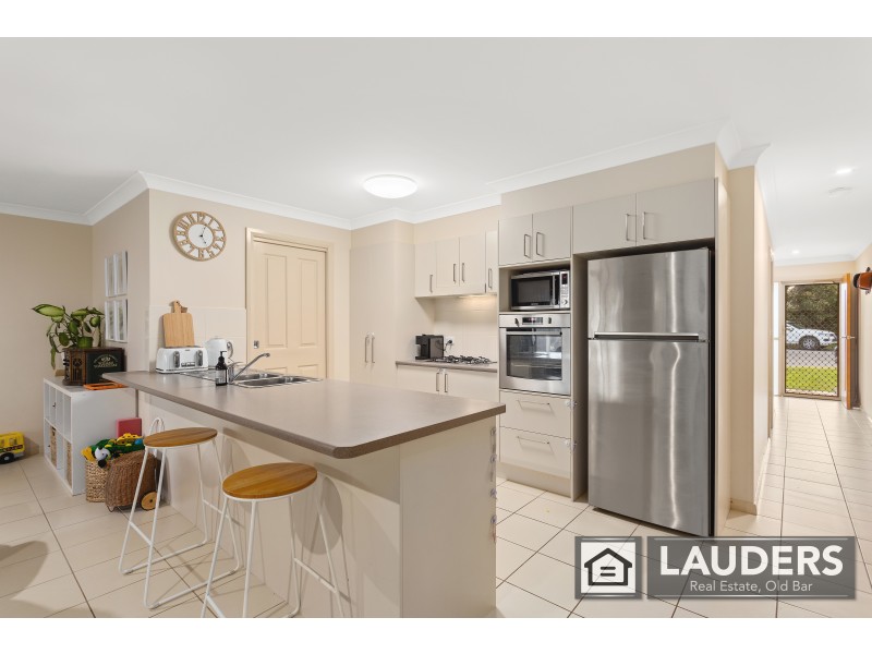 2A Eagle Close, Old Bar NSW 2430