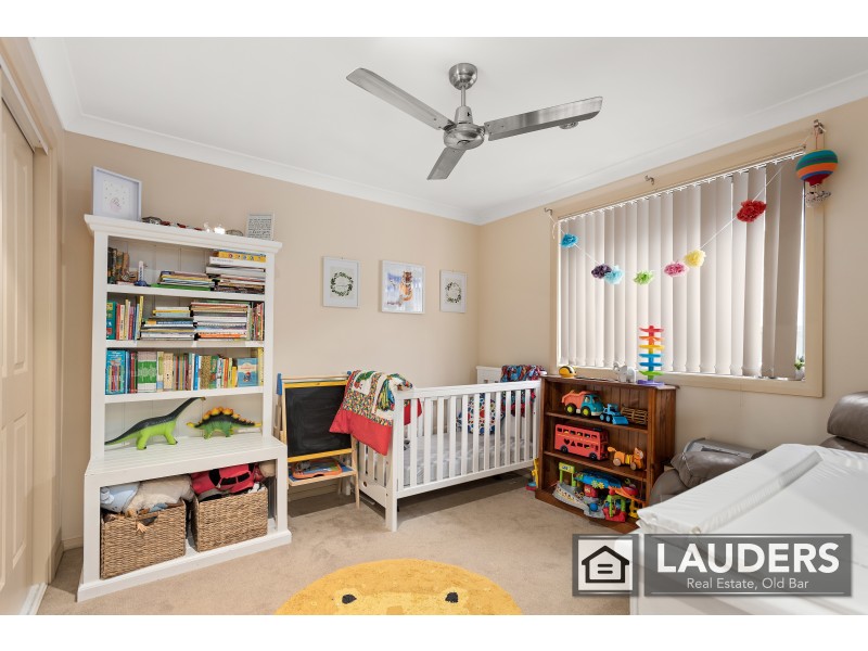 2A Eagle Close, Old Bar NSW 2430