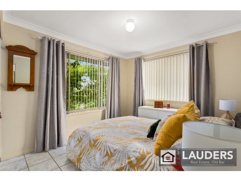 30 Clerke Street, Old Bar NSW 2430