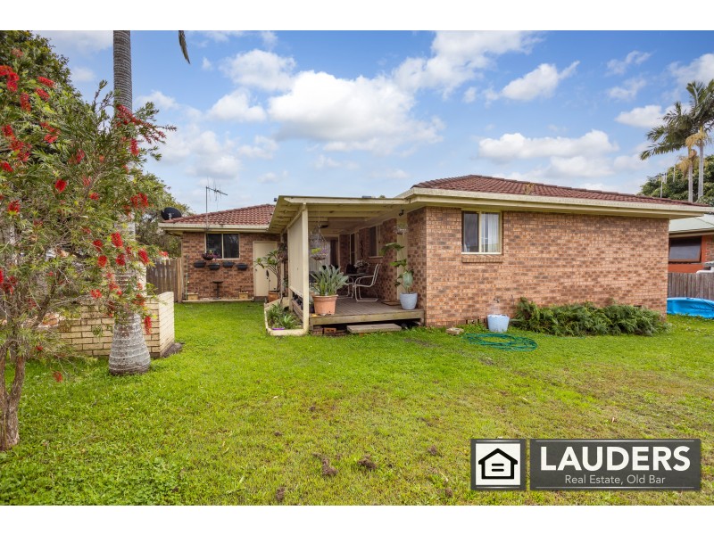 30 Clerke Street, Old Bar NSW 2430