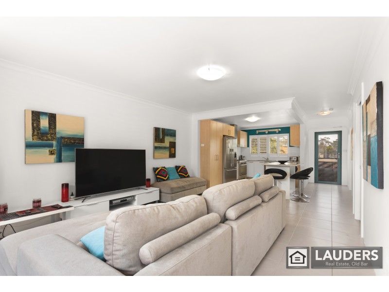 7 Pacific Parade, Old Bar NSW 2430