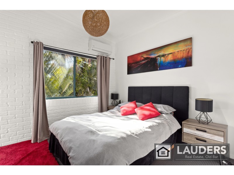 7 Pacific Parade, Old Bar NSW 2430