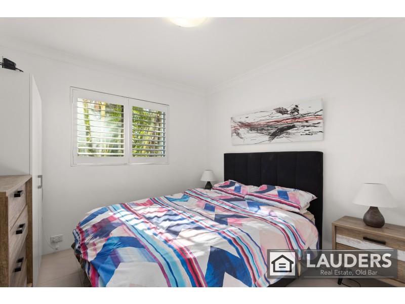 7 Pacific Parade, Old Bar NSW 2430