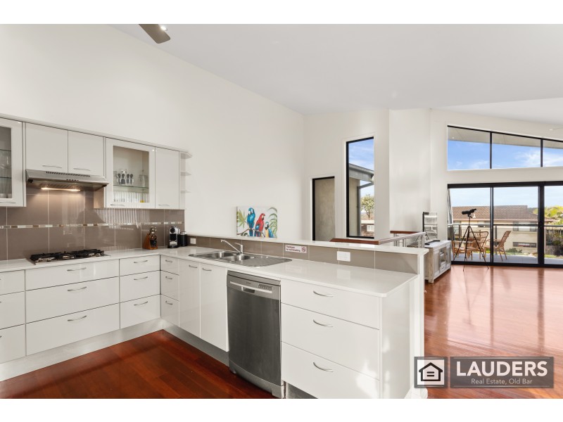 2/6 Ocean Drive, Wallabi Point NSW 2430