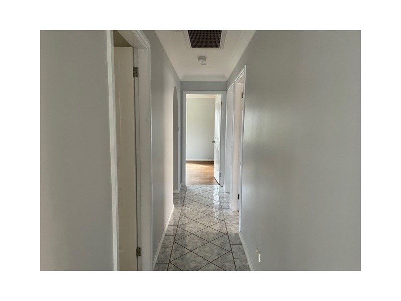 4 Osprey Avenue, Old Bar NSW 2430