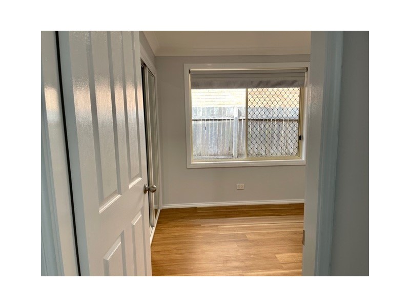 4 Osprey Avenue, Old Bar NSW 2430
