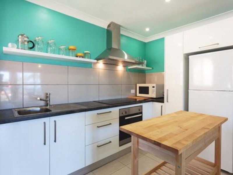 33 Pacific Parade, Old Bar NSW 2430