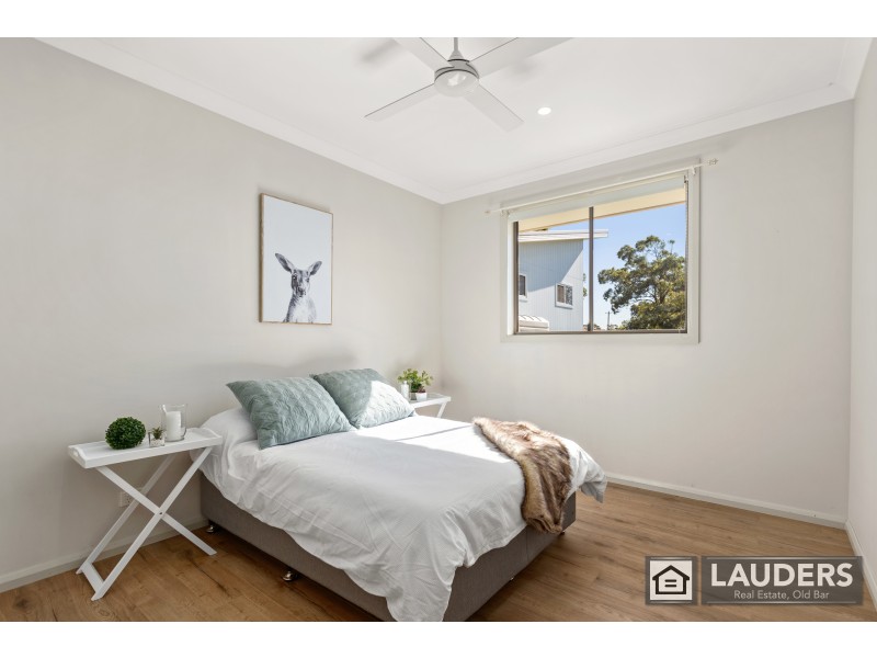 75 Old Bar Road, Old Bar NSW 2430