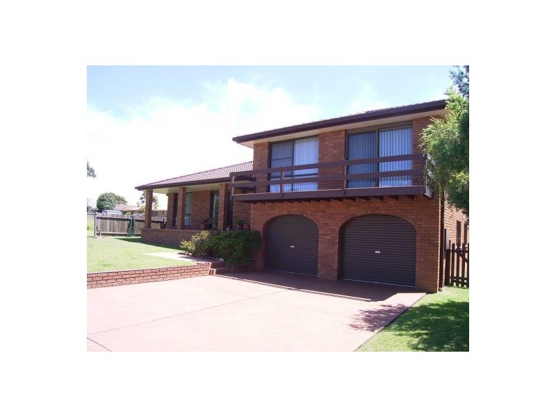 12 Suni Drive, Old Bar NSW 2430