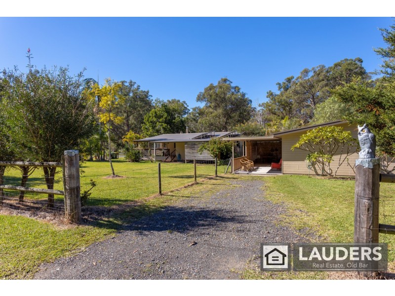 Granny Flat 136 Heron Road, Old Bar NSW 2430