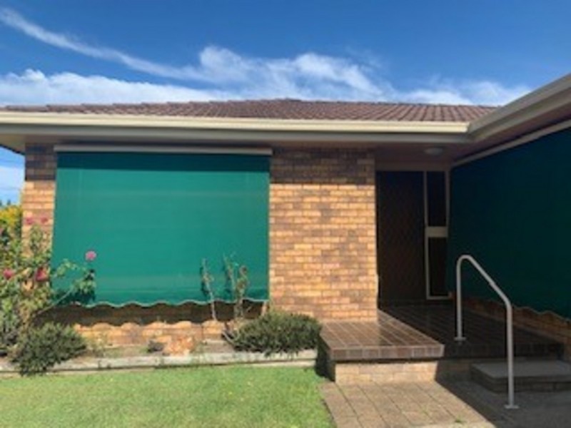 11 Richardson Street, Old Bar NSW 2430