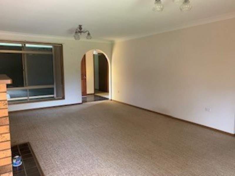 11 Richardson Street, Old Bar NSW 2430