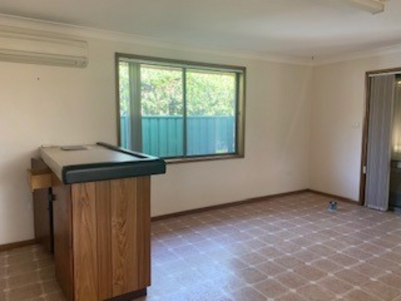 11 Richardson Street, Old Bar NSW 2430