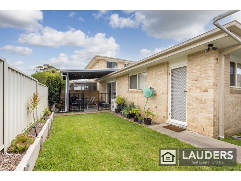1/34 Mistral Place, Old Bar NSW 2430