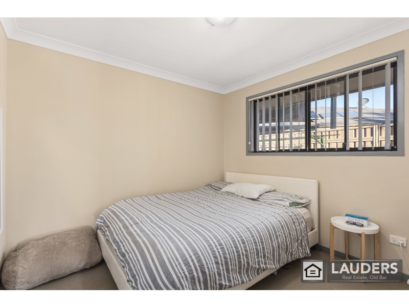 2 Greenbank Way, Old Bar NSW 2430