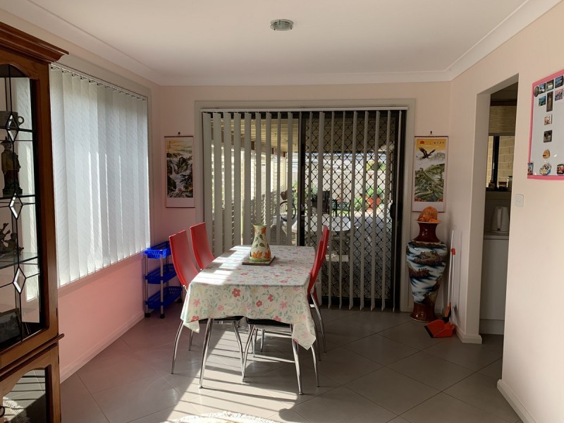 28 Albatross Way, Old Bar NSW 2430