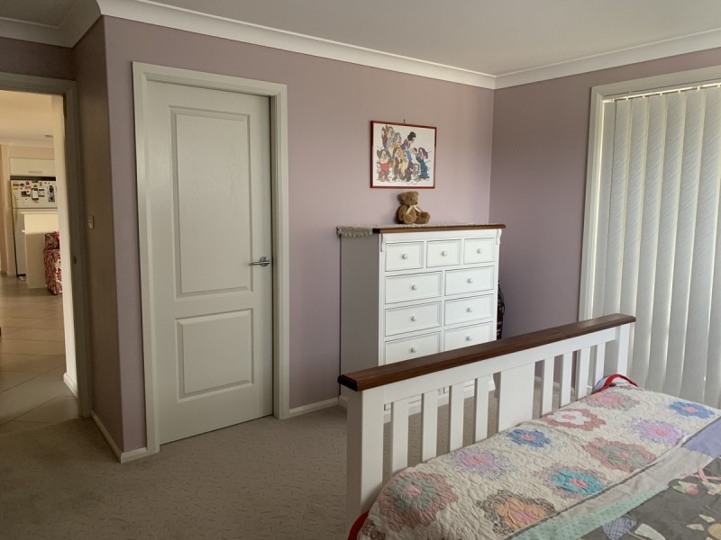 28 Albatross Way, Old Bar NSW 2430