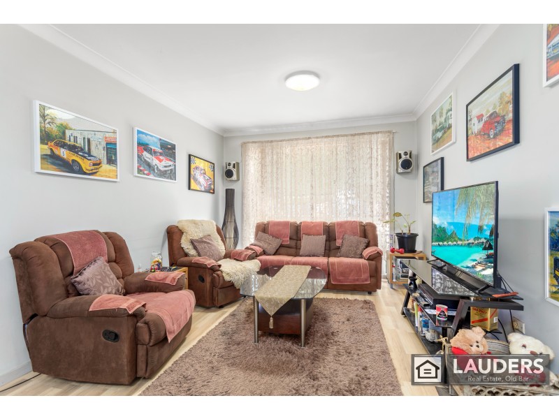 3/39-41 Old Bar Road, Old Bar NSW 2430