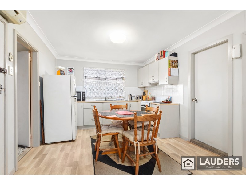 3/39-41 Old Bar Road, Old Bar NSW 2430