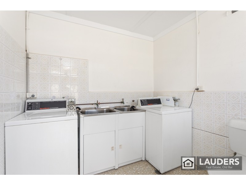 3/39-41 Old Bar Road, Old Bar NSW 2430