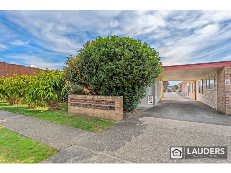 3/39-41 Old Bar Road, Old Bar NSW 2430