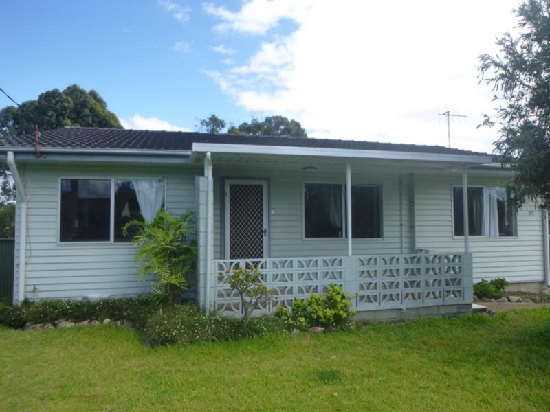 27 Waterman Street, Old Bar NSW 2430