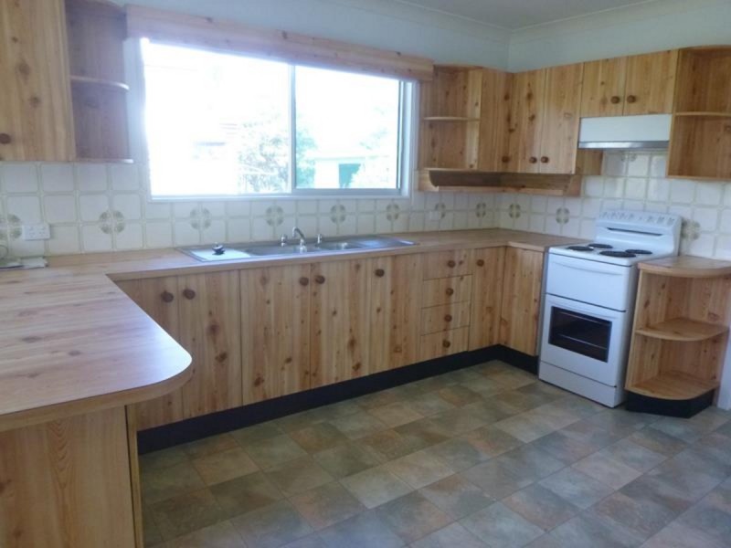 27 Waterman Street, Old Bar NSW 2430