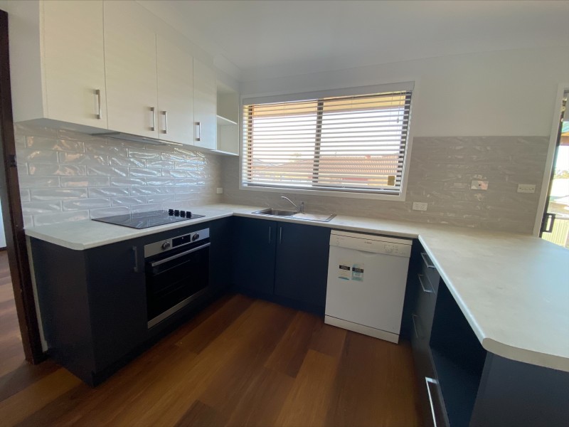 12 Suni Drive, Old Bar NSW 2430