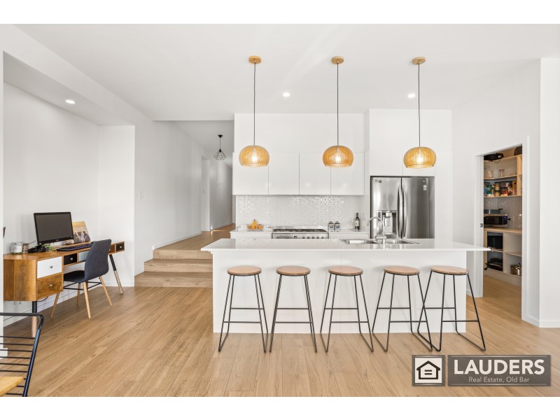 26 Janice Street, Wallabi Point NSW 2430