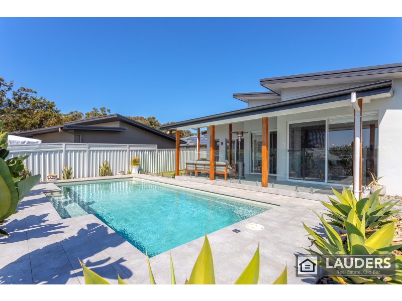 26 Janice Street, Wallabi Point NSW 2430