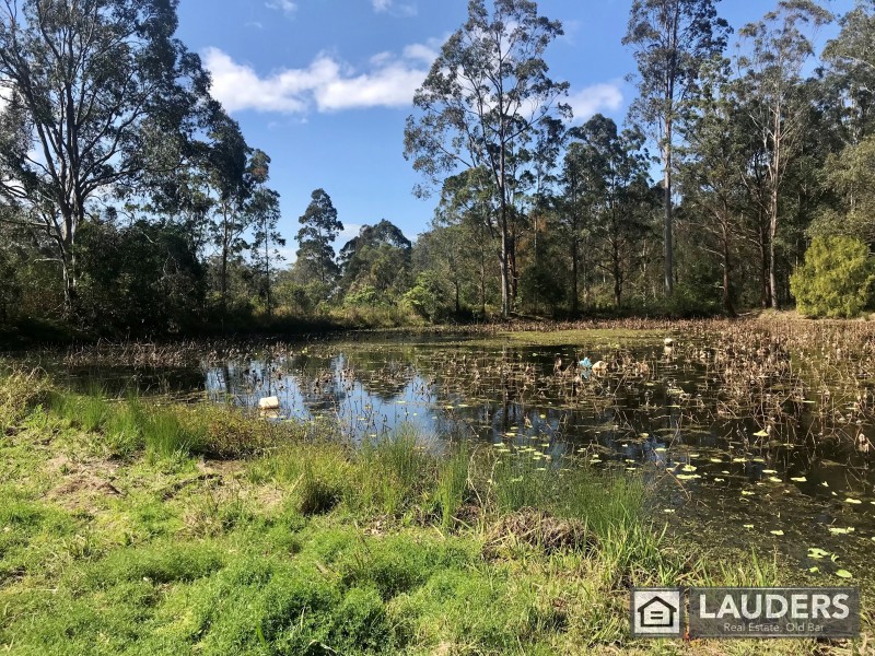 428 Old Bar Road, Old Bar NSW 2430