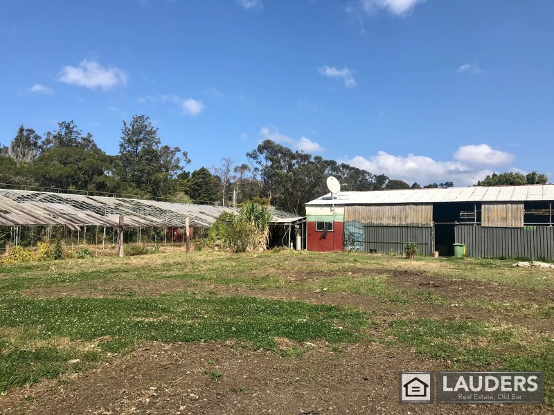 428 Old Bar Road, Old Bar NSW 2430