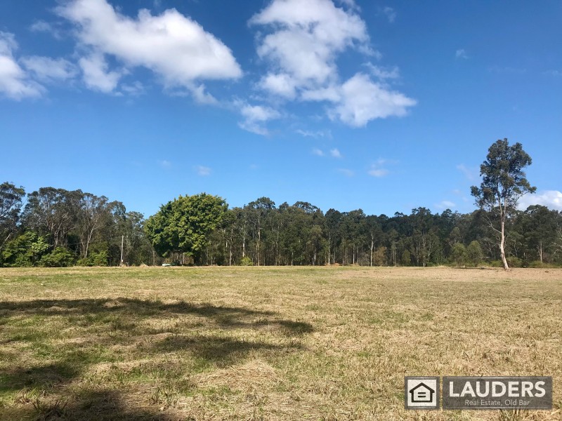 428 Old Bar Road, Old Bar NSW 2430