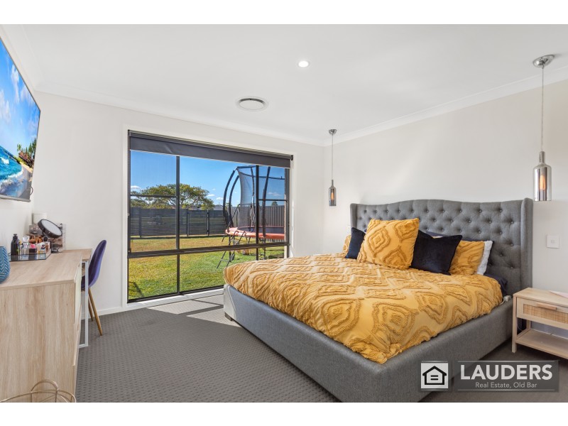 45B Bluehaven Drive, Old Bar NSW 2430