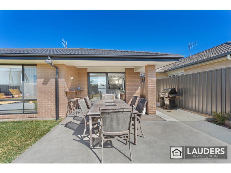 45B Bluehaven Drive, Old Bar NSW 2430