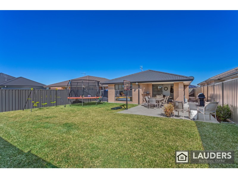 45B Bluehaven Drive, Old Bar NSW 2430