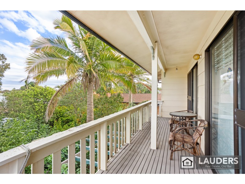 18 Smith Street, Old Bar NSW 2430