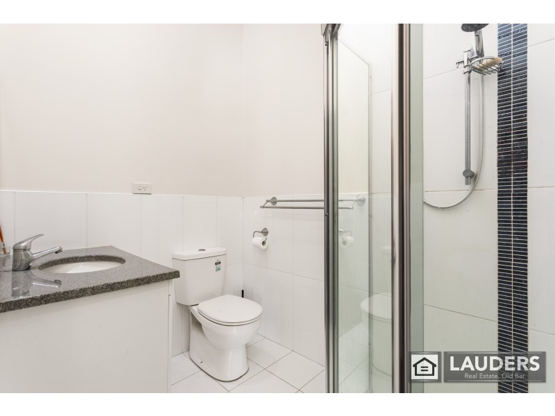 1 Flagtail Avenue, Old Bar NSW 2430