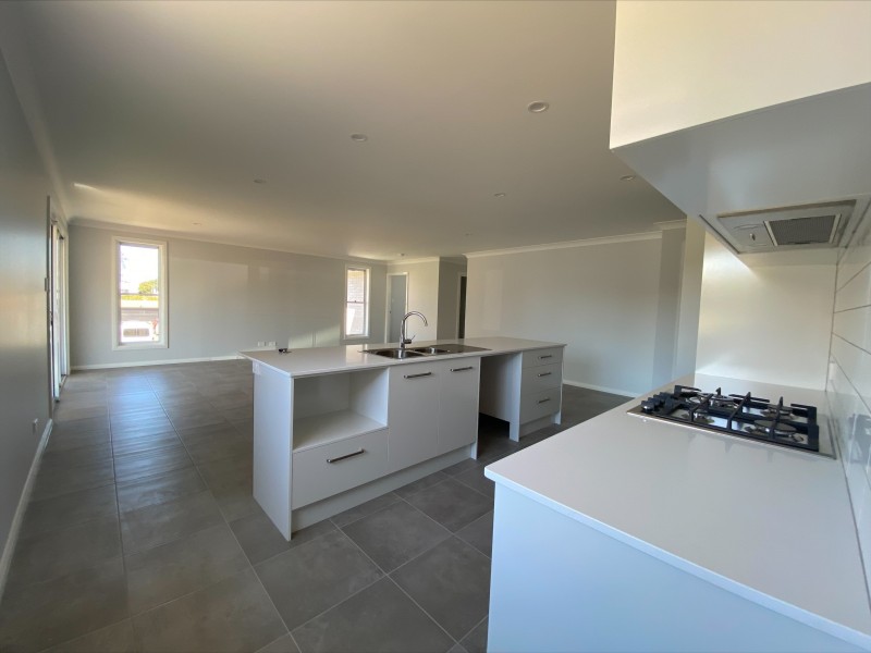 18 Albert Lane, Taree NSW 2430