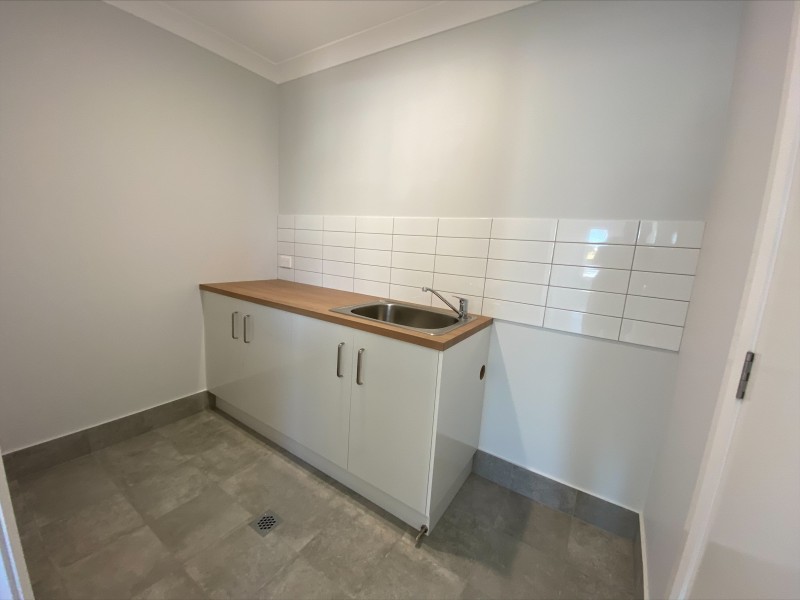 18 Albert Lane, Taree NSW 2430