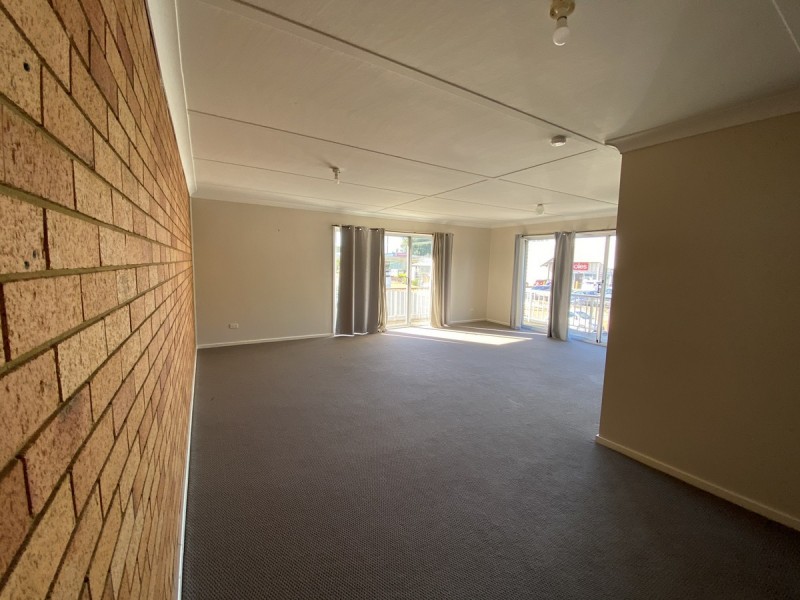 4/55 Old Bar Road, Old Bar NSW 2430