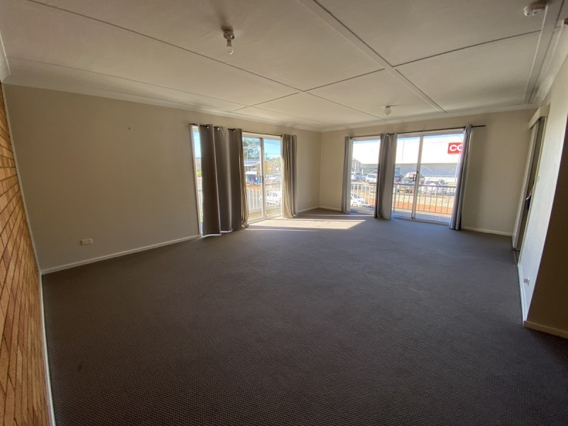 4/55 Old Bar Road, Old Bar NSW 2430