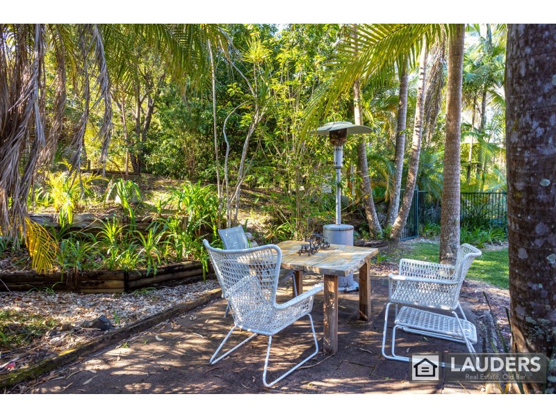 15 Scotts Road, Mitchells Island NSW 2430