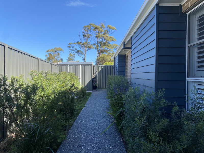 7 Ondaroo Crest, Old Bar NSW 2430