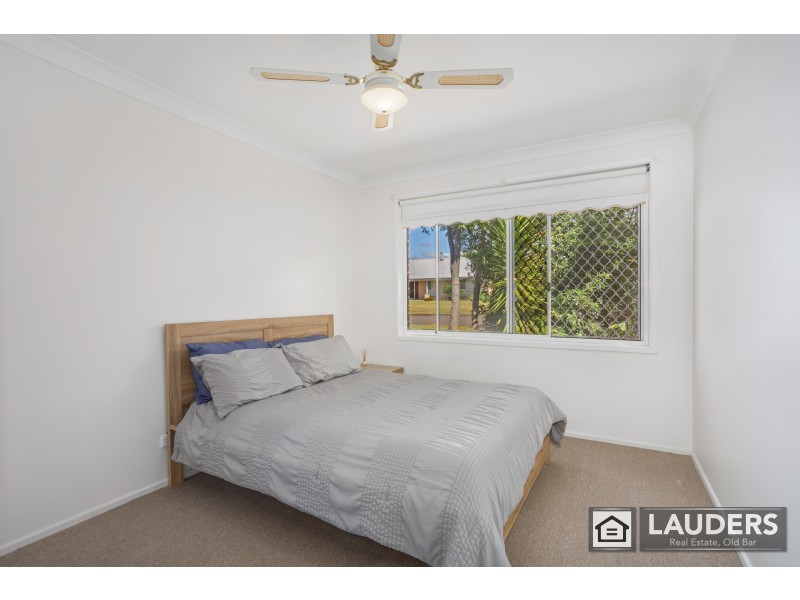 1/3 Wyden Street, Old Bar NSW 2430