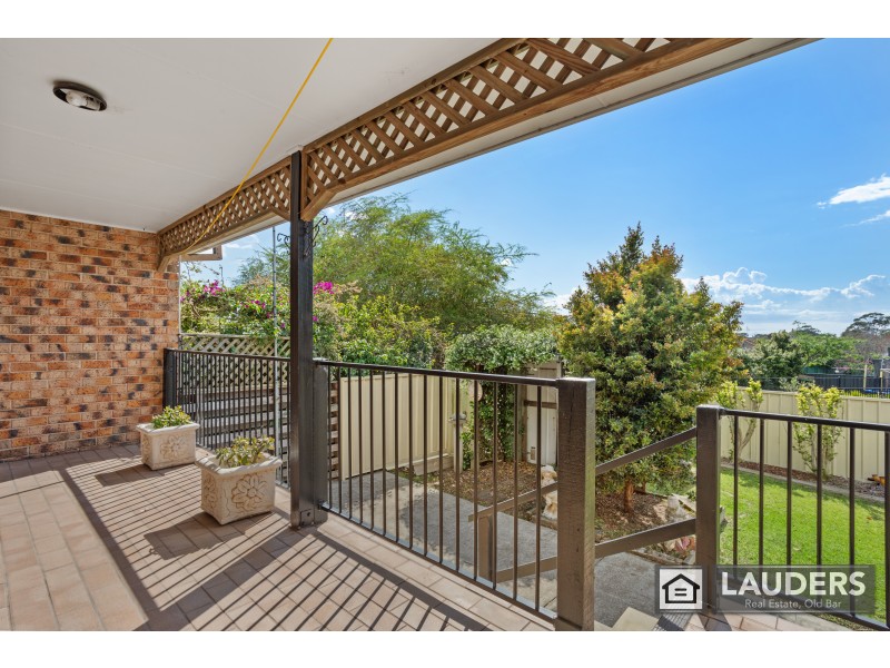 1/3 Wyden Street, Old Bar NSW 2430