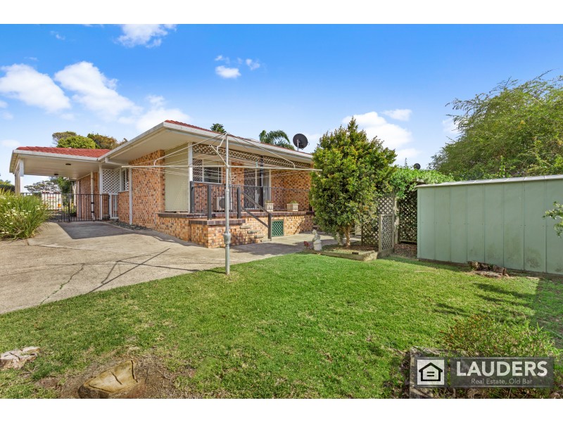 1/3 Wyden Street, Old Bar NSW 2430
