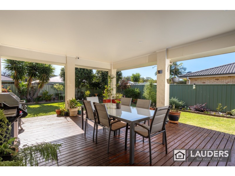 60 Bluehaven Drive, Old Bar NSW 2430