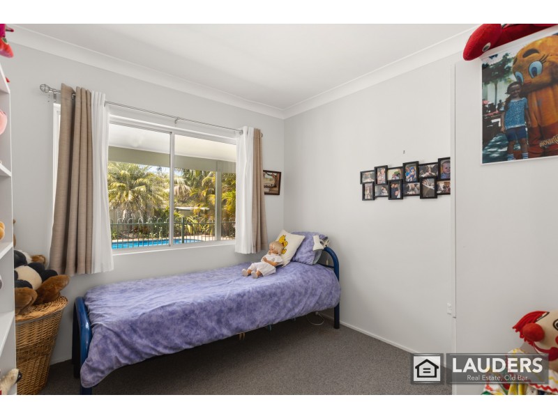 34 Warwiba Road, Old Bar NSW 2430