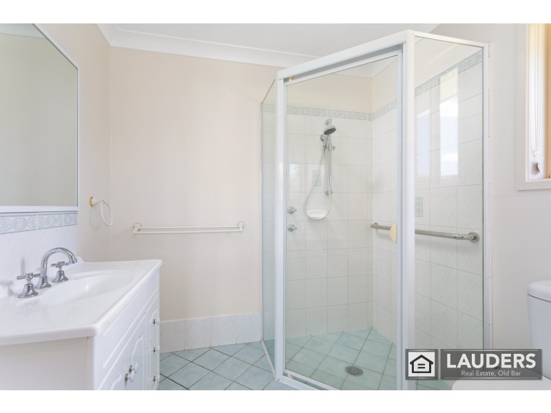 36 Rushby Drive, Old Bar NSW 2430